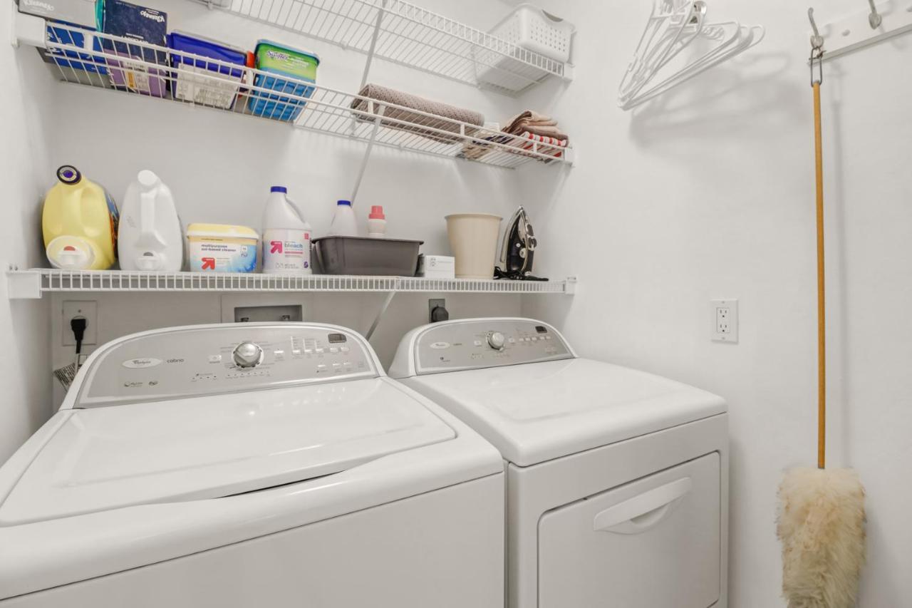 Cozy Beach House - 5 Minutes From Vanderbilt Beach North North Naples Екстериор снимка