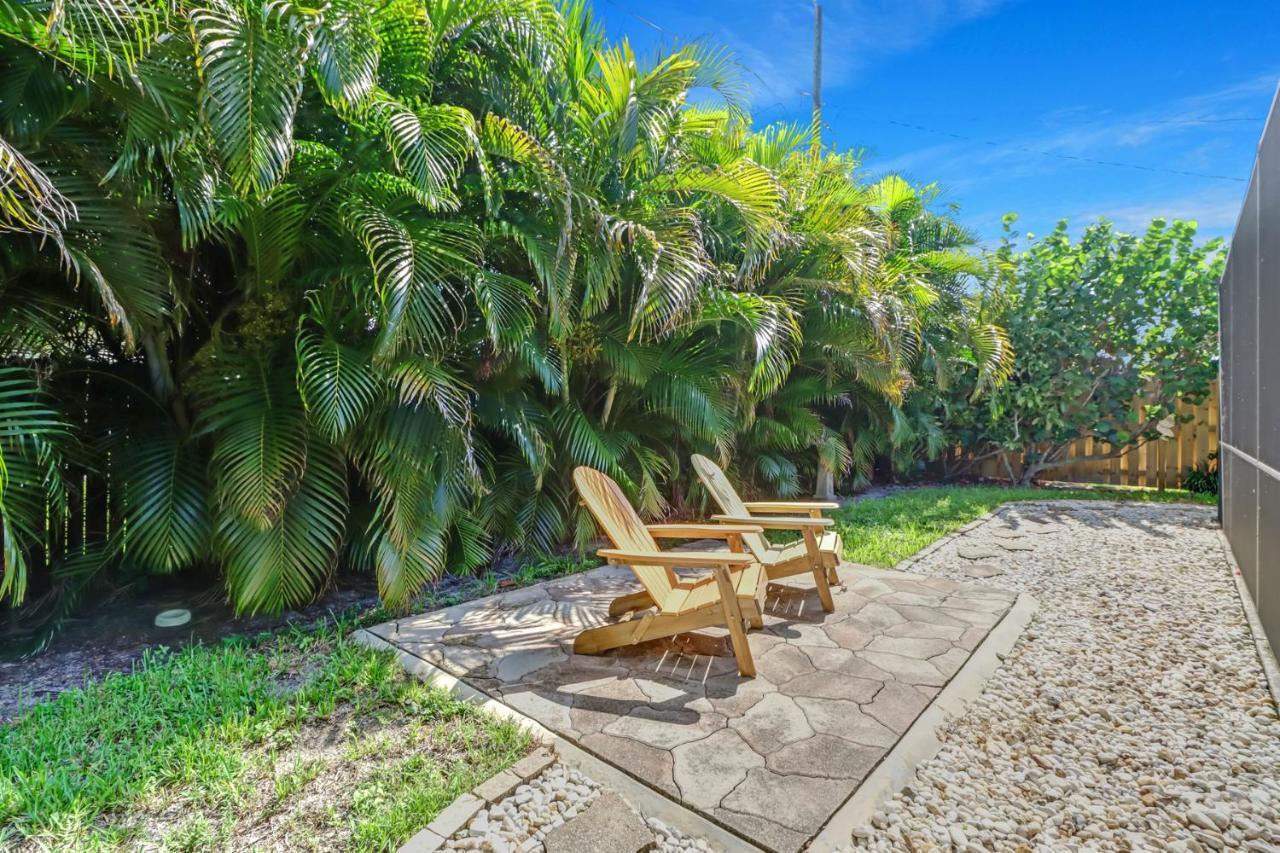 Cozy Beach House - 5 Minutes From Vanderbilt Beach North North Naples Екстериор снимка