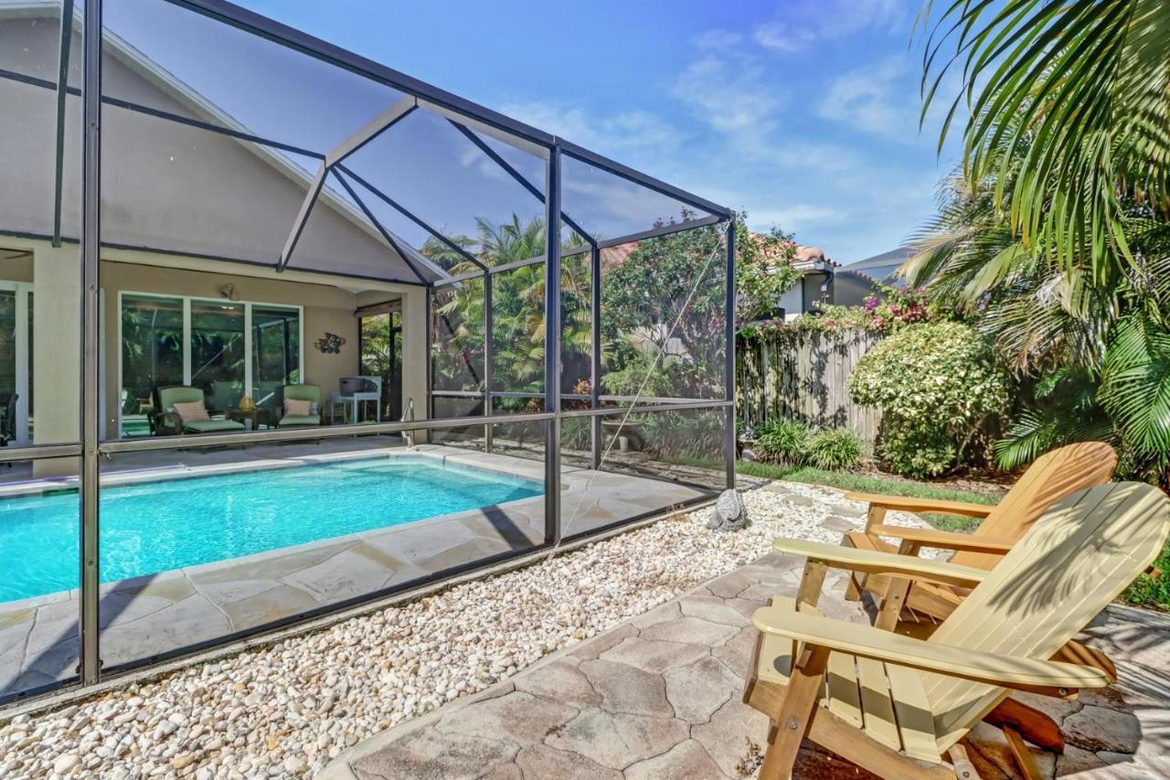 Cozy Beach House - 5 Minutes From Vanderbilt Beach North North Naples Екстериор снимка