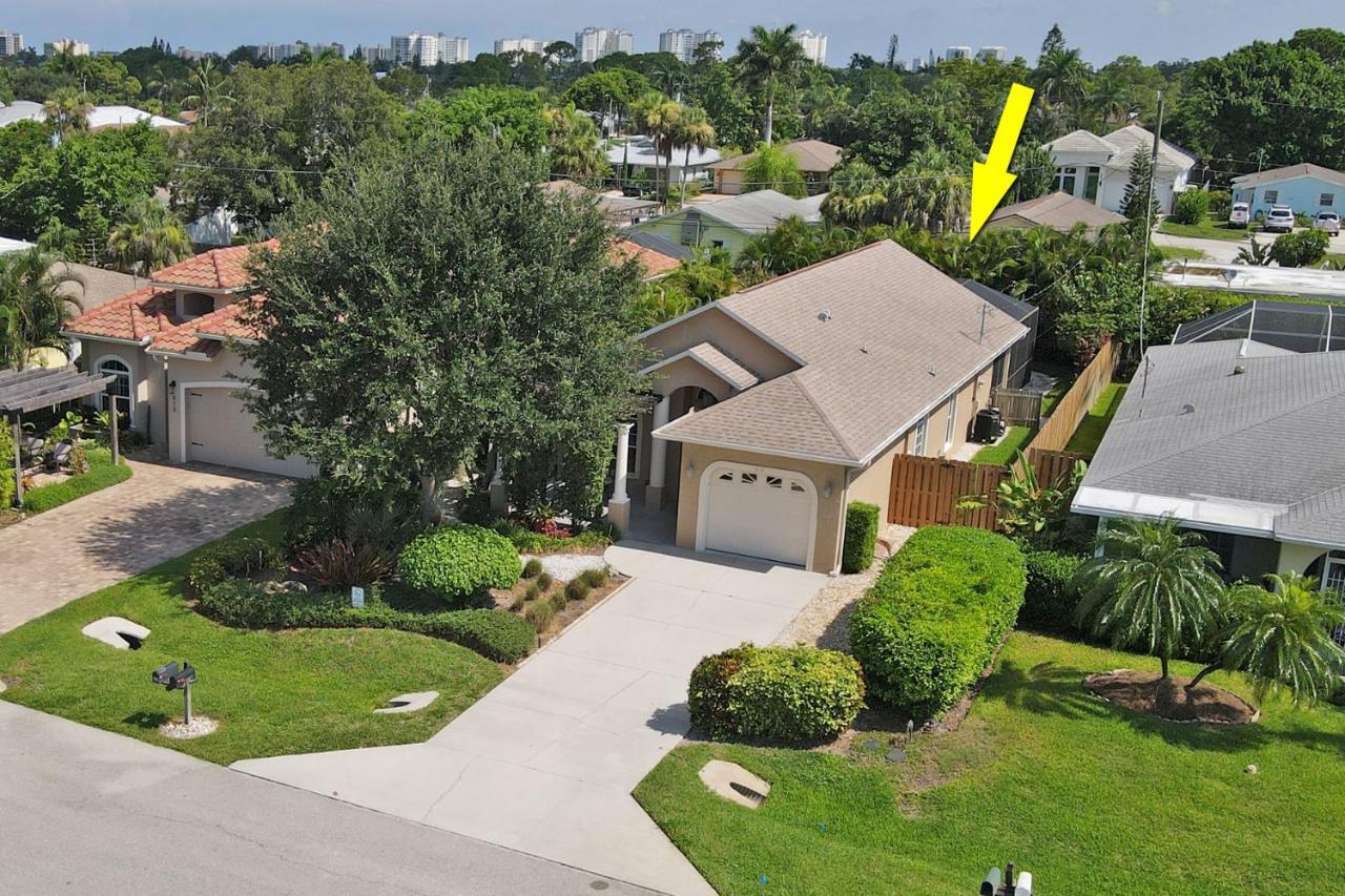 Cozy Beach House - 5 Minutes From Vanderbilt Beach North North Naples Екстериор снимка