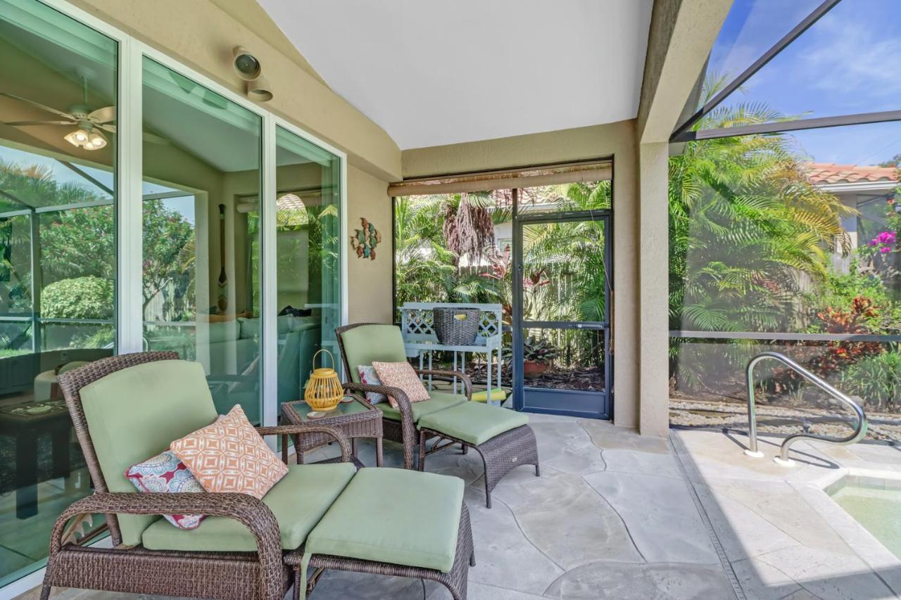 Cozy Beach House - 5 Minutes From Vanderbilt Beach North North Naples Екстериор снимка